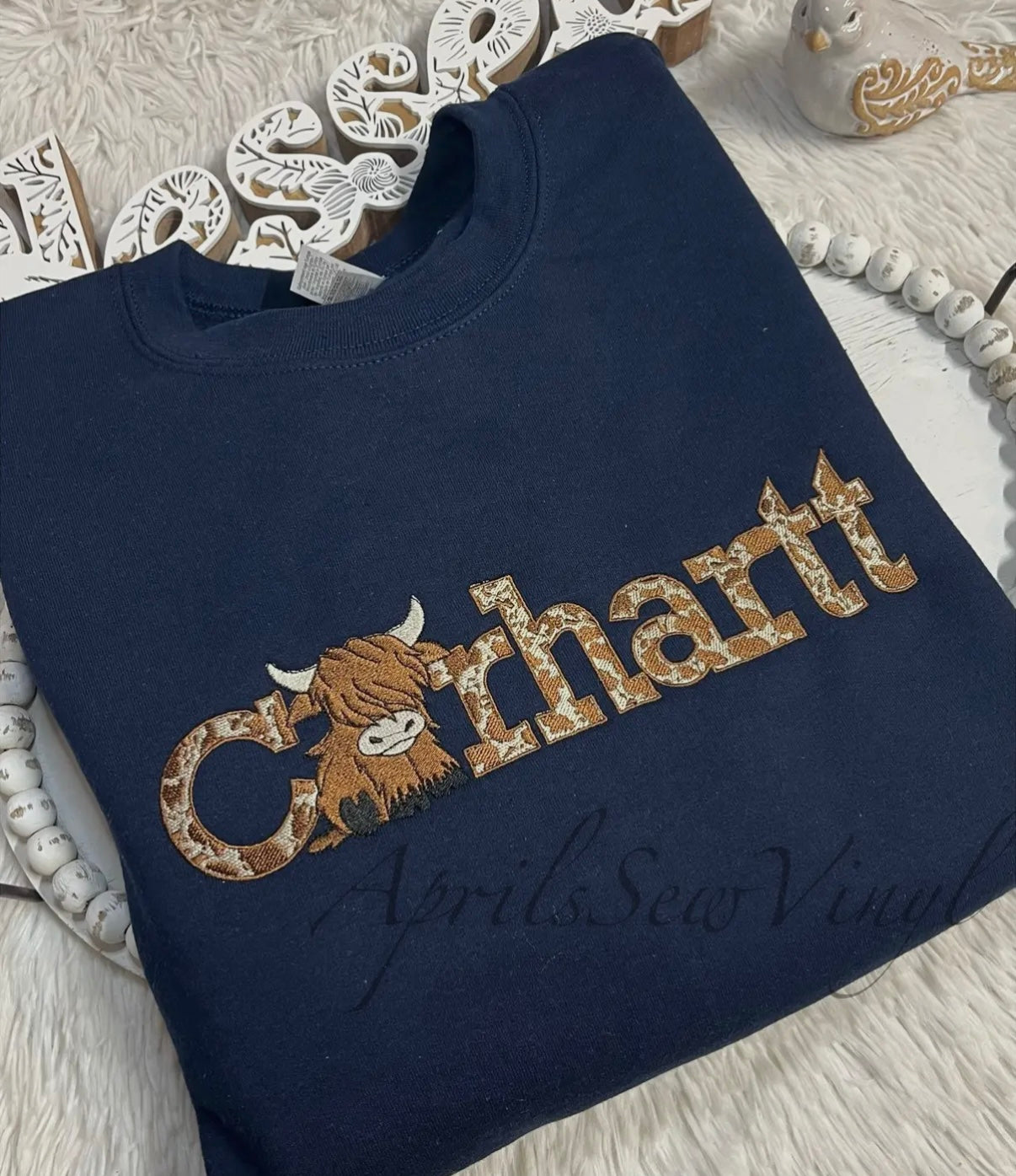 ⭐️𝐒𝐩𝐞𝐜𝐢𝐚𝐥 𝐝𝐞𝐚𝐥 (originally $56) Embroidered Carhartt crewneck (Navy, Black or light gray)